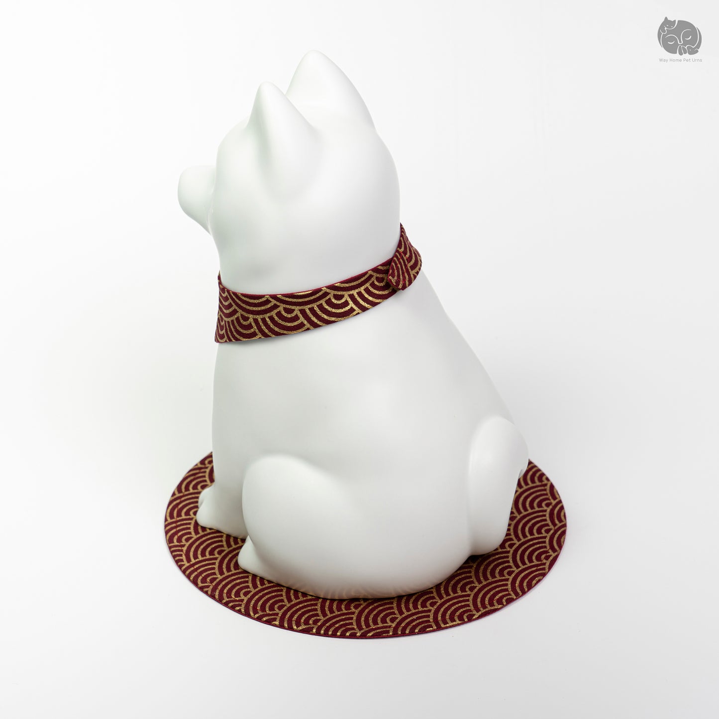 Ivory White Handmade Ceramic Urn for Dogs - Suitable for Husky, German Shepherd and Shiba