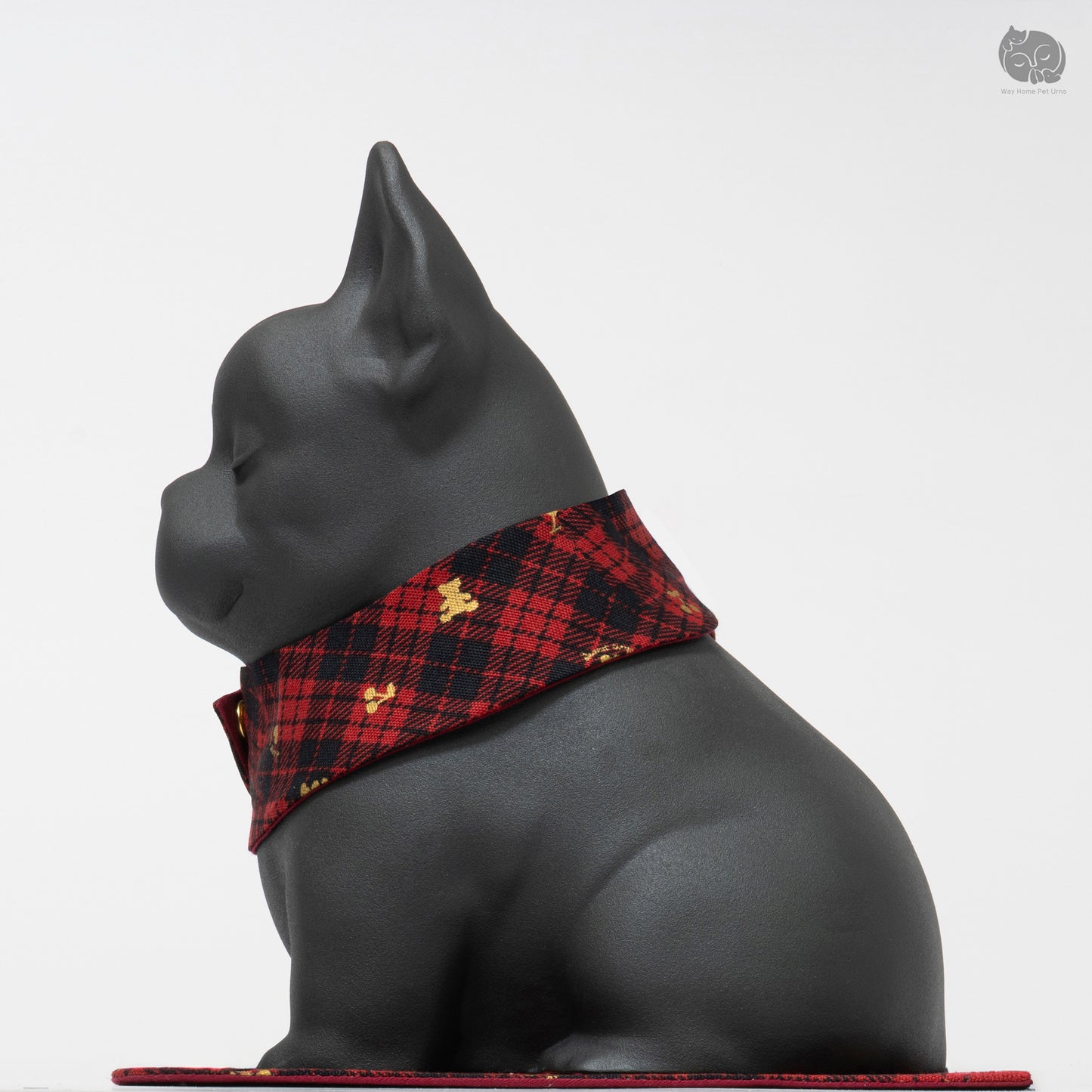 Obsidian Black Handmade Ceramic Urn for Dogs - Suitable for Bulldog and Boston Terrier