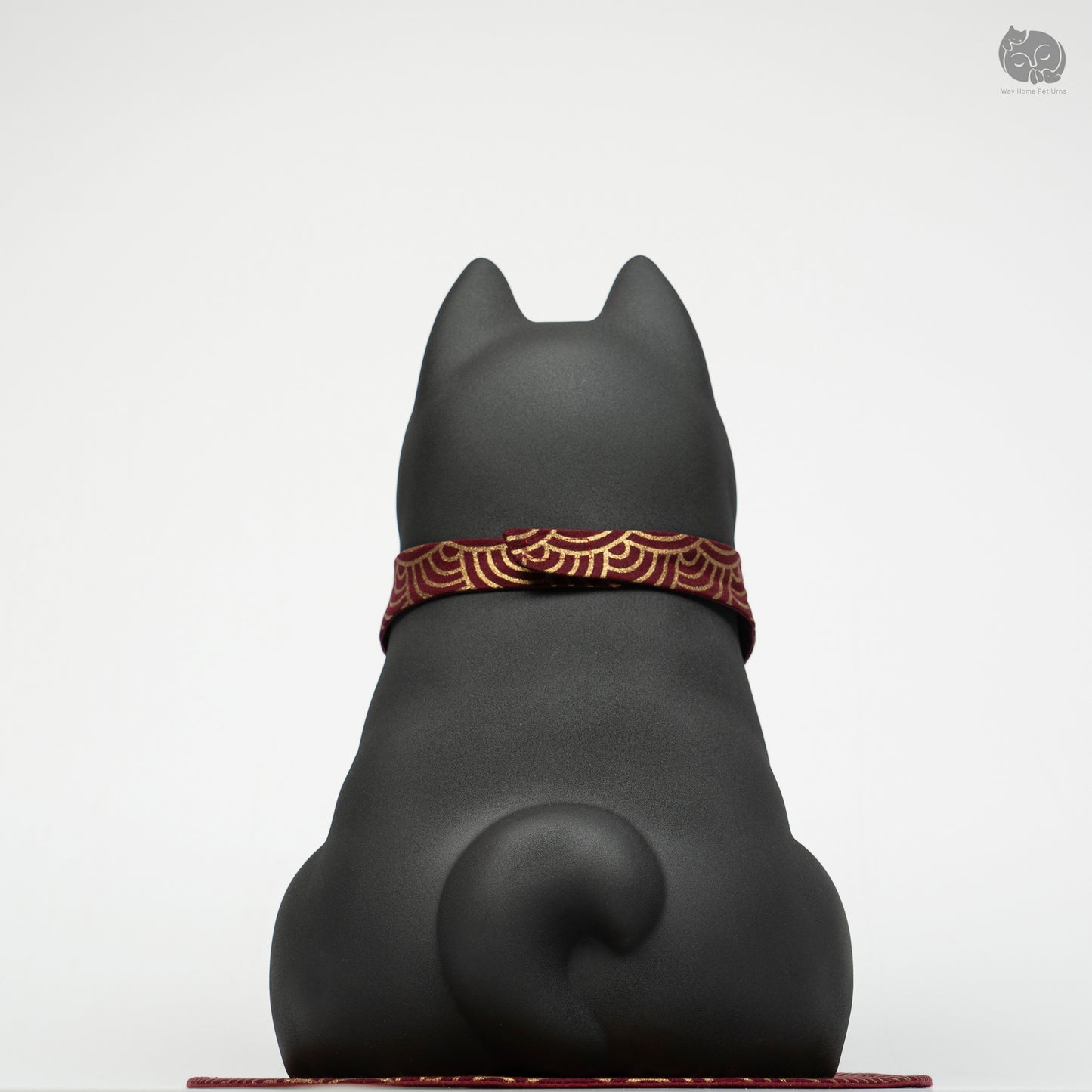 Obsidian Black Handmade Ceramic Urn for Dogs - Suitable for Husky, German Shepherd and Shiba